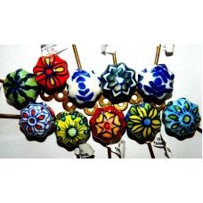 NWT DECORATIVE CERAMIC HANDMADE HAND PAINTED ROUND WALL HOOKS FLORAL FROM INDIA   251351741018